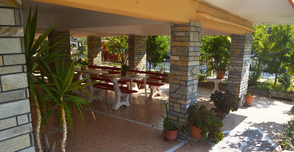 Apartments Dimitra Paralia Dionisiou Exterior foto
