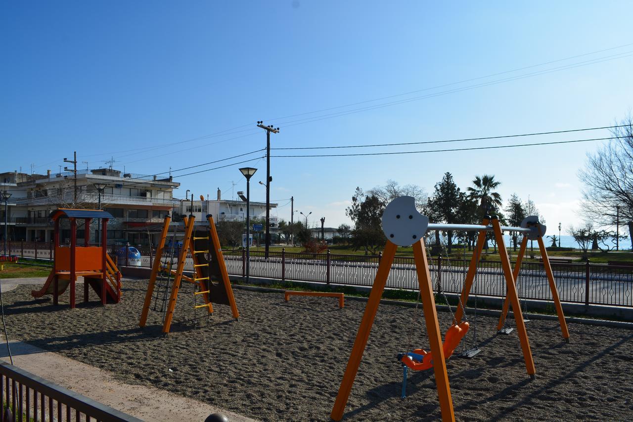 Apartments Dimitra Paralia Dionisiou Exterior foto
