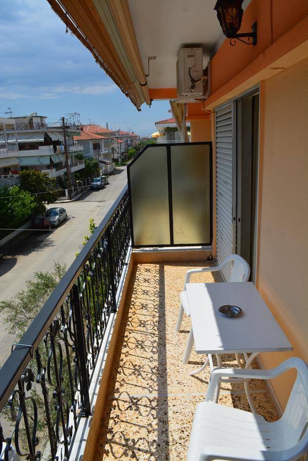 Apartments Dimitra Paralia Dionisiou Exterior foto